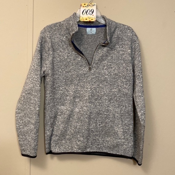 classic /club Other - Classic / club 14/16 zips front with pockets. Pull over sweat shirt